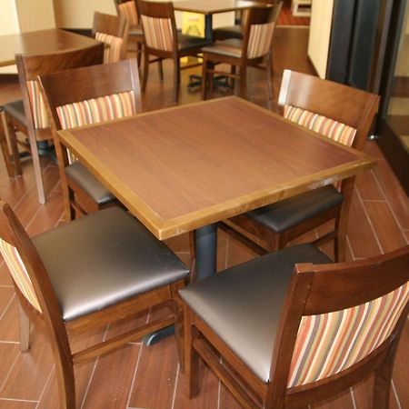 Hampton Inn & Suites Oxford-Anniston Restaurant billede