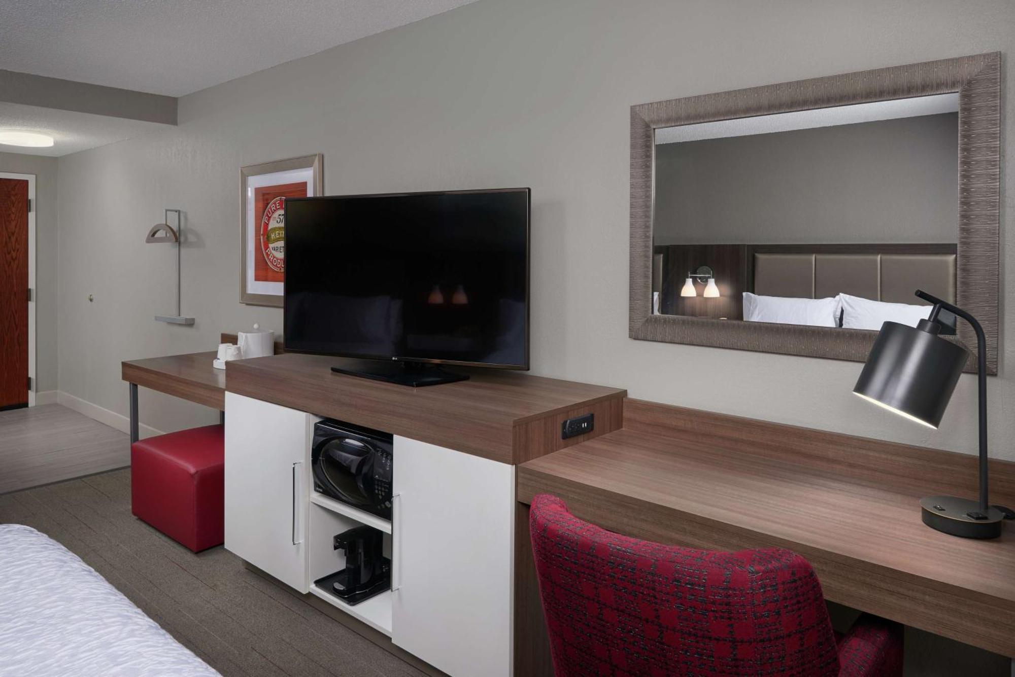 Hampton Inn & Suites Oxford-Anniston Eksteriør billede