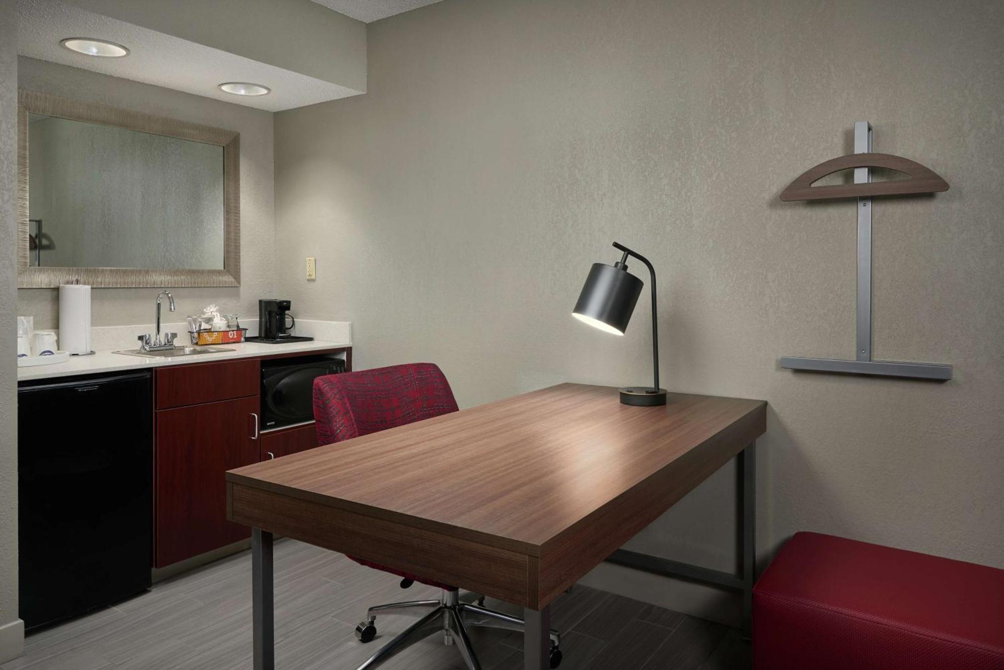 Hampton Inn & Suites Oxford-Anniston Eksteriør billede