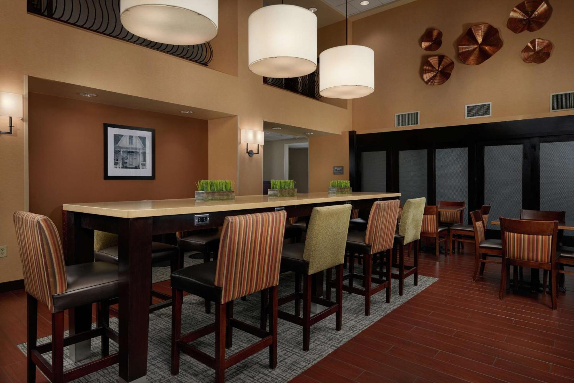 Hampton Inn & Suites Oxford-Anniston Eksteriør billede