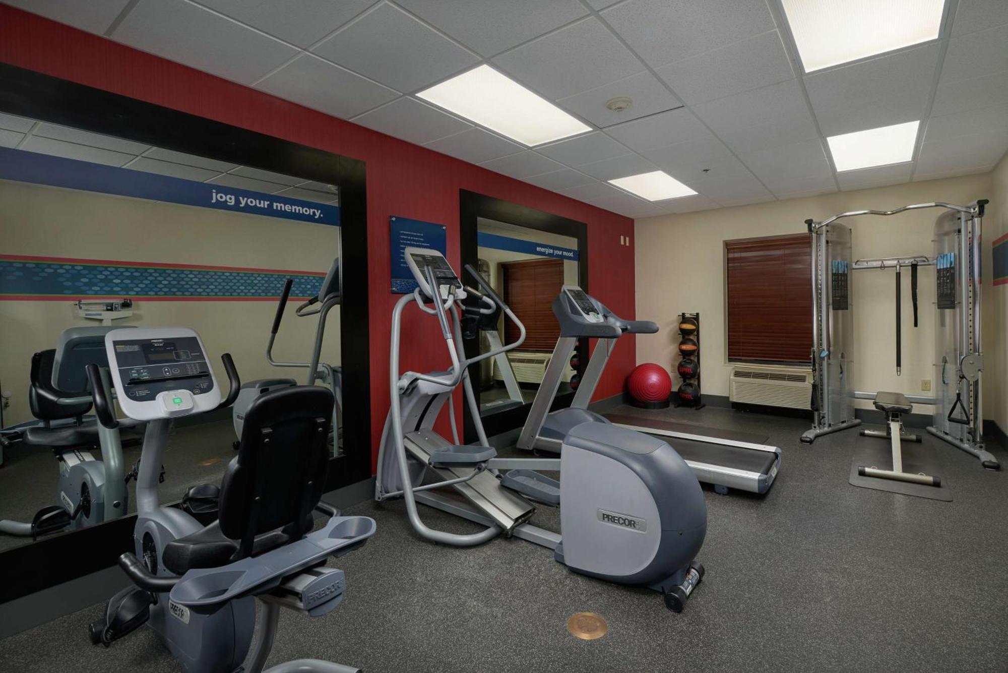 Hampton Inn & Suites Oxford-Anniston Eksteriør billede