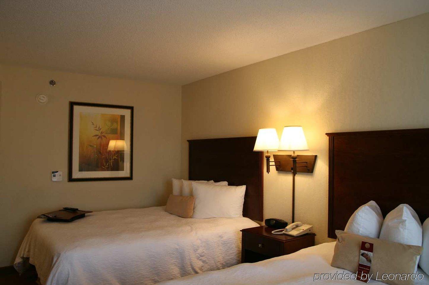 Hampton Inn & Suites Oxford-Anniston Værelse billede